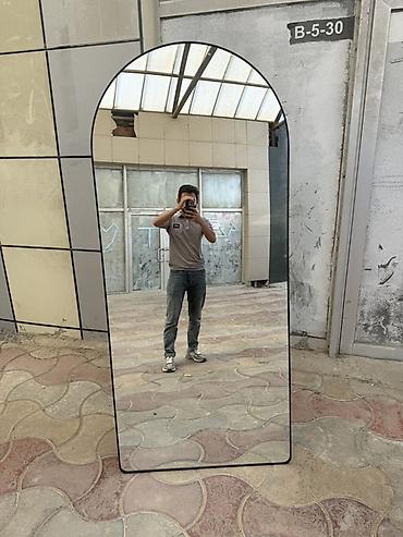 Güzgülər: Güzgü Döşəmə üstü, Çərçivə ilə — 1