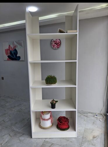 salon mebeli ikinci el: Şkaf,kitab rəfi və.s məqsədlə istifadə oluna bilər. 110 manat. ünvan