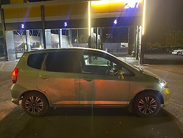 фит1 5: Honda Fit: 2002 г., 1.3 л, Автомат, Бензин, Хэтчбэк — 2