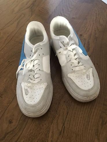кроссовки nike: Məhsul: Nike kişi/kadın idman ayaqqabısı - Model: Aşağı profilli — 1