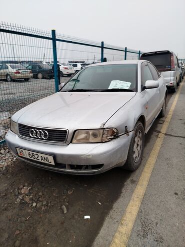 Audi: Audi A4: 1996 г., 2.6 л, Автомат, Бензин, Седан