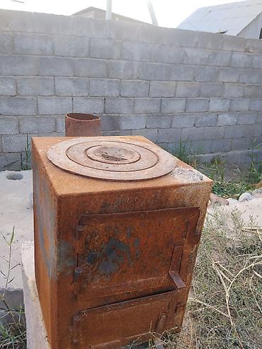 Печь-буржуйка из толстой стали с варочной поверхностью - Компактная