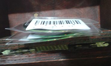 Nega noktiju: Trakice za dekoraciju nokta u raznim bojama
Cena za komad 50din na lalafo.rs — 4 Nega noktiju: Trakice za dekoraciju nokta u raznim bojama
Cena za komad 50din — 4