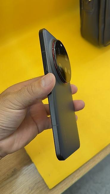 a 13: Xiaomi, 15 Ultra, Новый, 256 ГБ, цвет - Черный, 1 SIM, 2 SIM, eSIM — 3