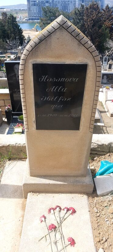 Başqa xidmətlər: Mərmər işləmələri yonmalar .müxtəlif növ mərmərlərdən pilləkanların — 5