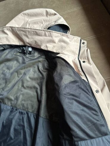 Jakne za prelazni period: THE NORTHFACE nova muška jakna - Prelepa muška jakna renomiranog na lalafo.rs — 20 Jakne za prelazni period: THE NORTHFACE nova muška jakna - Prelepa muška jakna renomiranog — 20