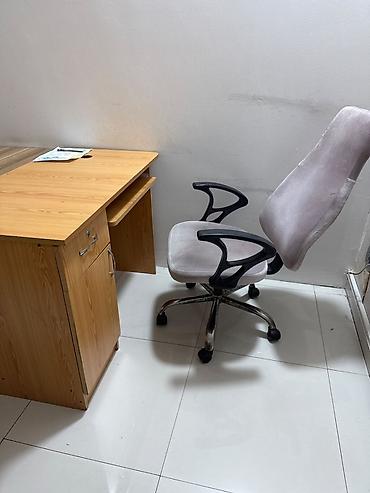 Ofis mebeli: Tecili coc ucuz qiymete Ofis üçün iş masaları və kreslolar dəsti - — 8