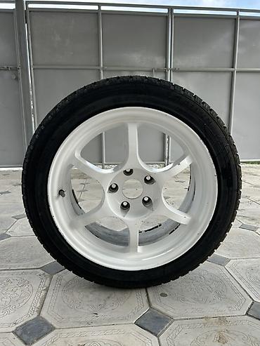 хонда степ эреф 1: Дөңгөлөктөр монтажда 215 / 50 / R 17, Кыш, Колдонулган, Комплект, Жеңил унаалар, Куйма, тешиктери - 5 — 1