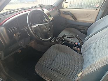 1 4 tsi: Volkswagen Passat: 1991 г., 1.8 л, Механика, Бензин, Седан — 6