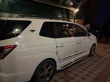 crv 2: Ssangyong Korando: 2018 г., 2.2 л, Автомат, Дизель, Минивэн — 3