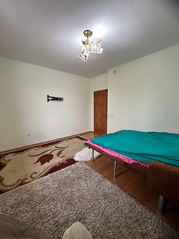 Продажа коттеджей и домов: Продаётся дом в ж/м Ала Тоо 5 соток,дом 193м2 •Дом из кирпича — 26