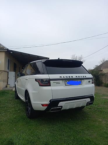 range rover on susesi: Range Rover Sport – ağ kuzov, qara dam və qara detallarla dinamik — 8