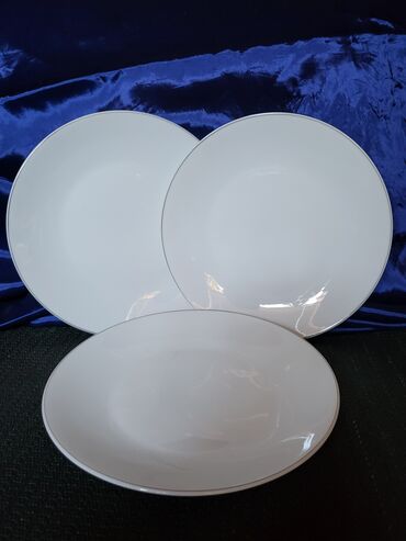 Kuhinjski setovi: Resenthal porcelanski tanjiri 1957g+. Rosenthal desertni porcelasnki na lalafo.rs — 1 Kuhinjski setovi: Resenthal porcelanski tanjiri 1957g+. Rosenthal desertni porcelasnki — 1