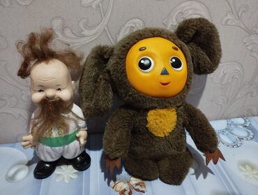 Статуэтки: Продаю советские игрушки в хорошем состоянии Чебурашку мягкая игрушка