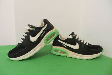 Sneakers & Athletic shoes: Nike, 38, color - Black