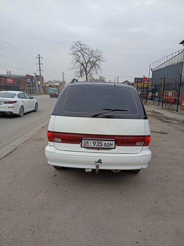 Toyota: Toyota Previa: 1993 г., 2.4 л, Механика, Бензин, Минивэн — 5