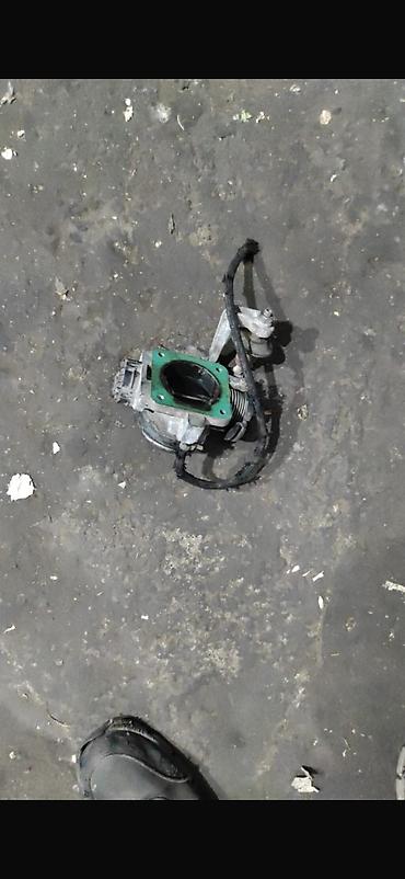 Дроссельные заслонки: Дроссельная заслонка Volkswagen Б/у, Оригинал, Германия — 13