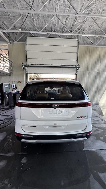Унаа сатуу: Kia Carnival: 2021 г., 2.2 л, Автомат, Дизель, Вэн/Минивэн — 2