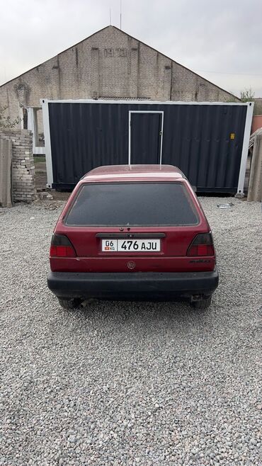 меняю дом на авто: Volkswagen Golf: 1993 г., 1.8 л, Механика, Бензин, Хэтчбэк