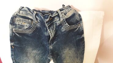 džeparke pantalone: Nove Farmerice za devojcice vel 11-12 nenosene