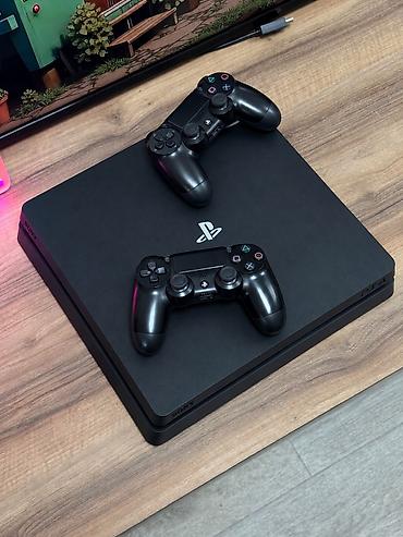PS4 (Sony Playstation 4): Sony PlayStation 4 oyun konsolu 2 pultla prosifkalı model — 1