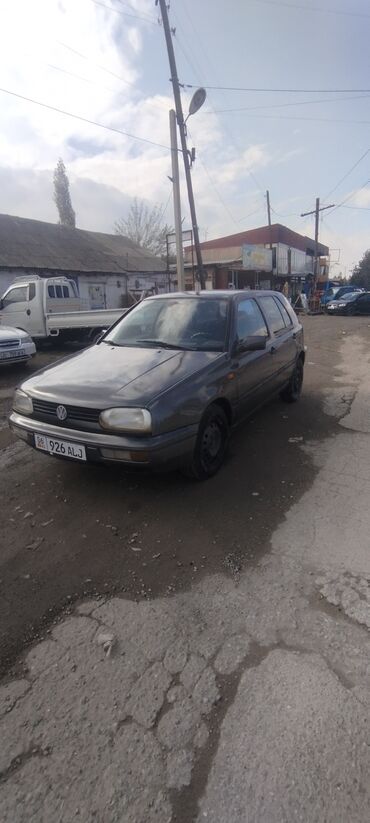 грузовой афто: Volkswagen Golf: 1992 г., 1.8 л, Механика, Бензин, Хэтчбэк