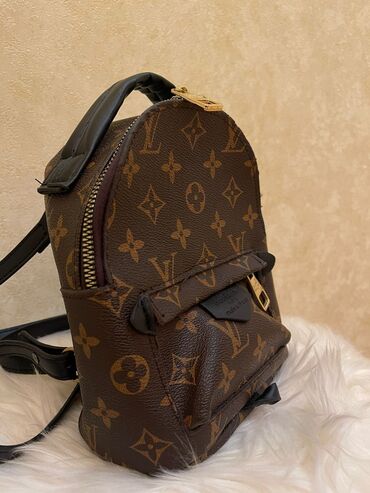 школьный рюкзак: Rykzag louis vuitton A class