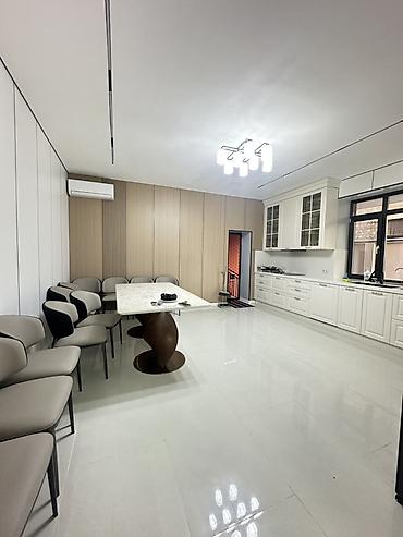 Долгосрочная аренда домов: 400 м², 6 комнат — 11
