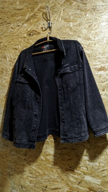 джинсовая куртка мужская бишкек: Продаётся новая мужская джинсовая куртка размер 58-60