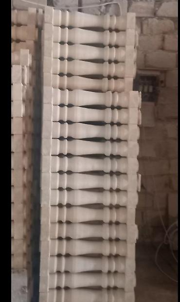 Məhəccər balyansları: Məhsul: Daş balyustrada və sütun elementləri Təsvir: - Təbii daşdan — 45