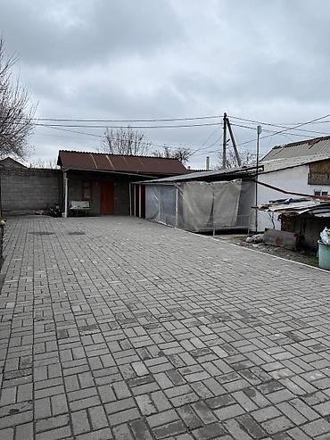 Продажа коттеджей и домов: 🔷🏡 Продаётся угловой дом в Кызыл-Аскере 🔷 Участок — 5 соток 🔷 Дом — — 3