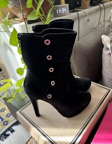 Ботинки и ботильоны: Ботильоны с вышивкой фирменные Bershka 35/36 р - 2500 сом ❤️ шикарные — 7