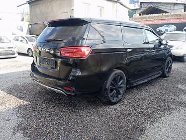 Kia: Kia Carnival: 2018 г., Минивэн — 8