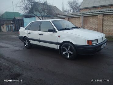Volkswagen: Volkswagen Passat: 1991 г., 1.8 л, Механика, Бензин, Седан — 3