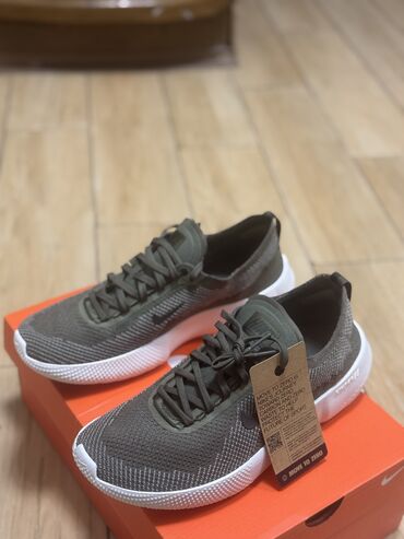 Кроссовки и спортивная обувь: Мужские кроссовки, 41.5, Nike, Новый, цвет - Зеленый, Самовывоз, Платная доставка — 6