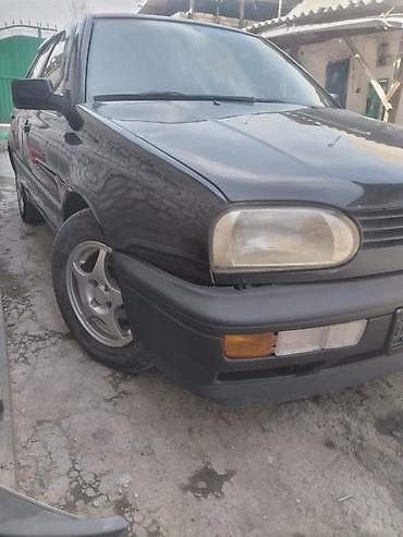 Volkswagen: Volkswagen Golf: 1995 г., Хэтчбэк — 15