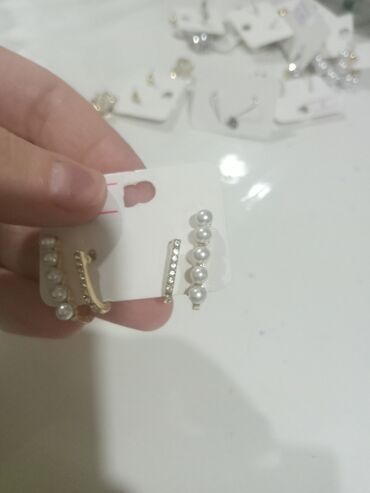 Bijuteriya dəstləri: Zərgərlik dəsti – müxtəlif modellərdə sırğalar - Ay və ulduz motivli — 10