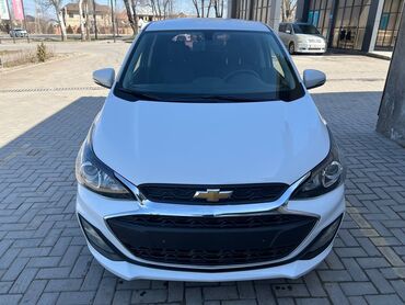 женская машина: Chevrolet Spark: 2020 г., 1 л, Автомат, Бензин, Хэтчбэк