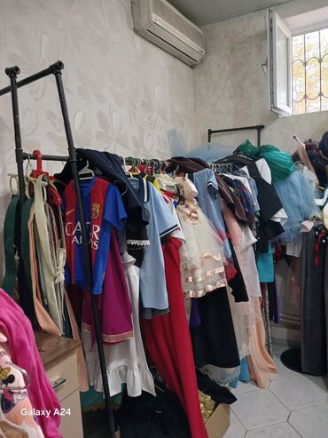 Reklam, çap: Fotosesiya. Endirim . Məktəbli çəkilişiad günüvə başqa özəl — 14