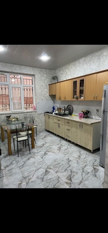 Həyət evləri və villaların satışı: Binəqədi qəs. 6 otaqlı, 300 kv. m, Kredit yoxdur, Yeni təmirli -da lalafo.az — 17 Həyət evləri və villaların satışı: Binəqədi qəs. 6 otaqlı, 300 kv. m, Kredit yoxdur, Yeni təmirli — 17