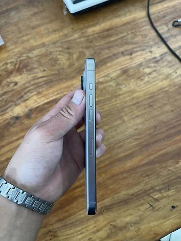 Apple iPhone: IPhone 15 Pro Max, Б/у, 256 ГБ, Natural Titanium, Чехол, Кабель, 86 % — 10
