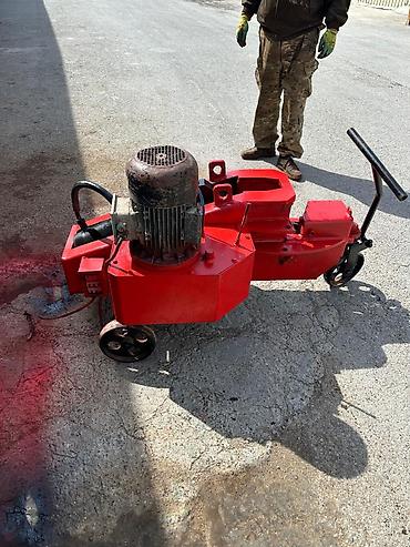 ot bicən rotor: Məhsul: Hidravlik – elektriklə işləyən beton/asfalt kəsici-dilimləyici — 3