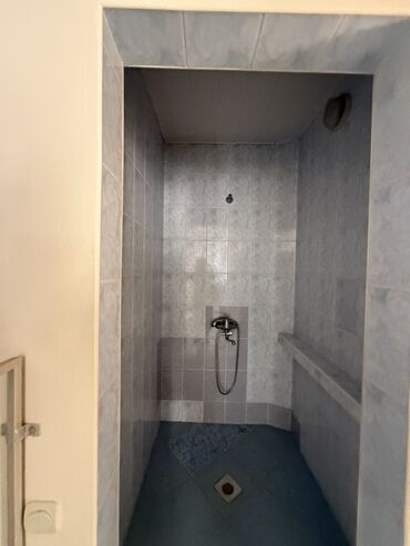 Долгосрочная аренда домов: 180 м², 8 комнат, Амбарная, Бассейн, Бронированные двери — 4