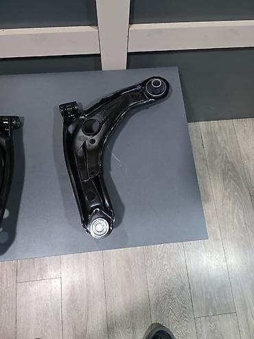 Podveska, xodovoy hissələri: Toyota Aqua,C kuza,Filder alt çaşqa — 2
