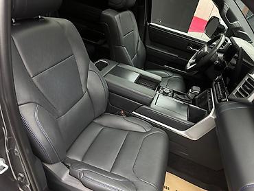 Toyota: Toyota Sequoia: 2023 г., 3.5 л, Автомат, Гибрид, Внедорожник — 9
