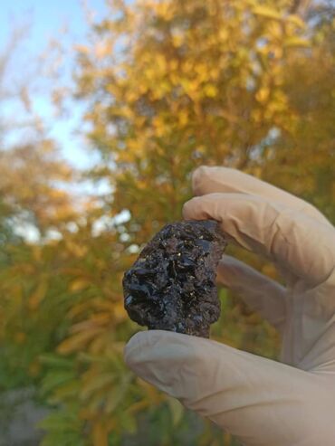 Digər kolleksiyalar: 💎 Təbii Obsidian daşı😍 Qiymət👉🏻 ölçüsünə görə dəyişir ( 5 azn-dən 100 — 8