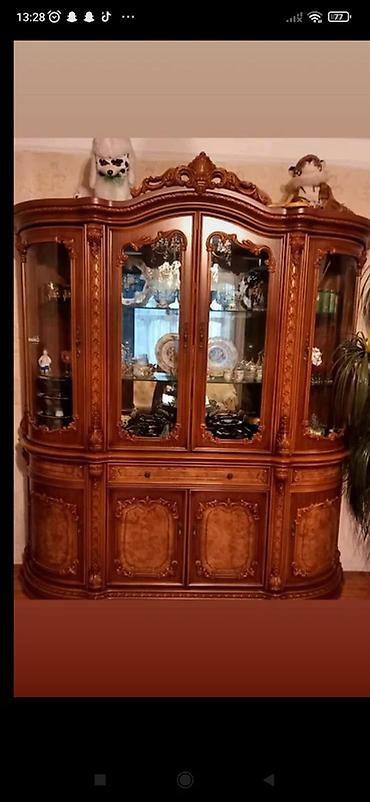 usaq mebel desti: Klassik üslubda mebel dəstin - Qonaq otağı üçün vitrin-bufet: oyma — 1