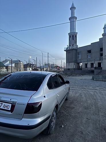 митсубиси спейс стар: Hyundai Elantra: 2004 г., 1.6 л, Автомат, Седан — 5