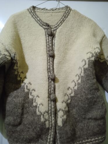 Džemperi, kardigani: One size, Vuna, Na kopčanje — 3