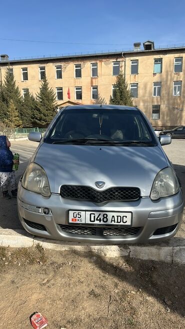 runx alex: Toyota Vitz: 2002 г., 1.3 л, Автомат, Бензин, Хетчбек